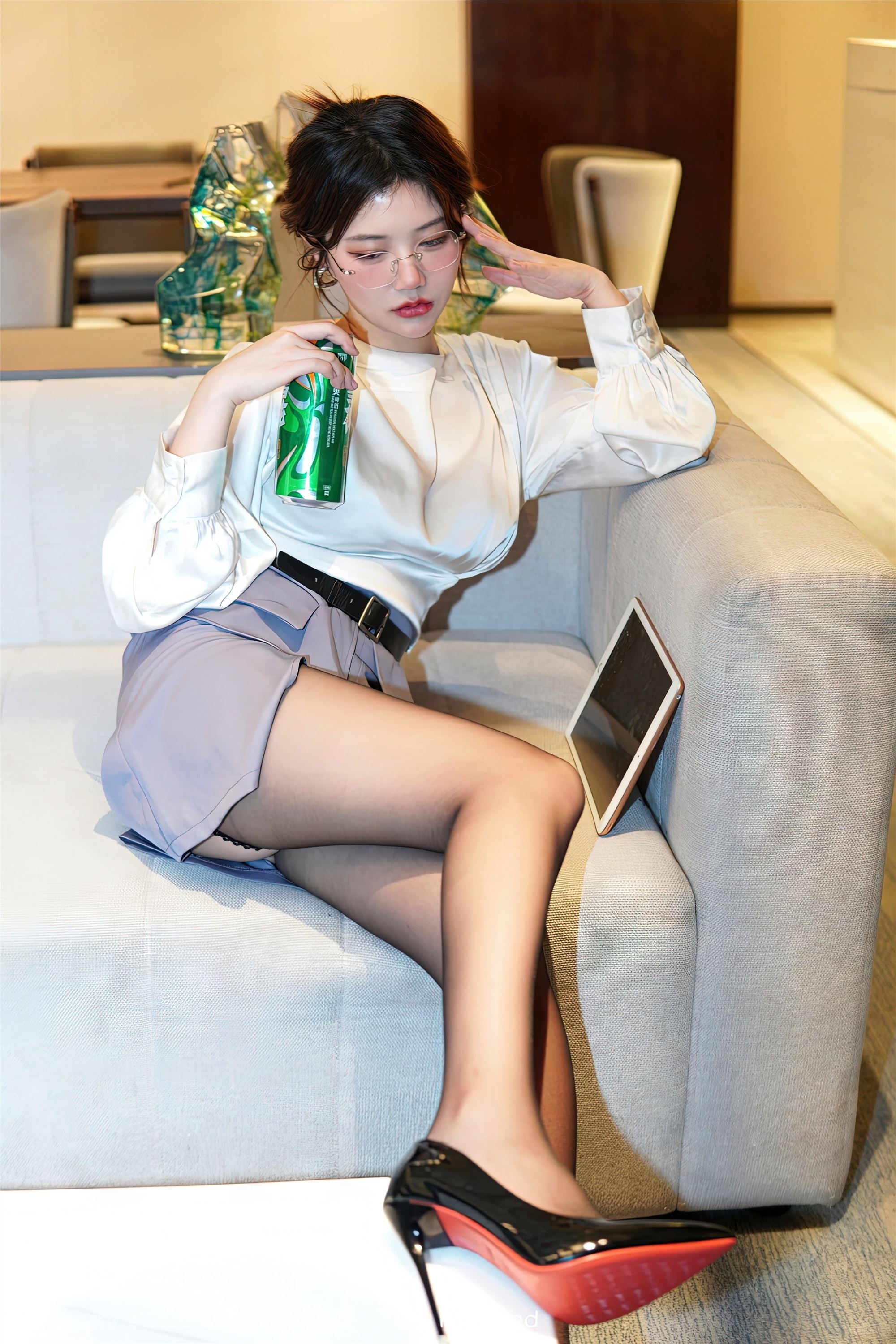 Xiuren秀人网 2022.12.22 NO.6028 奈奈子